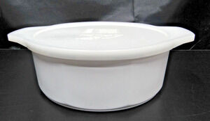 Princess House Nouveau France 2qt with plastic lid